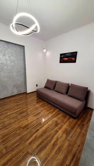 Modern Studio At Unirii Bucharest Exterior photo